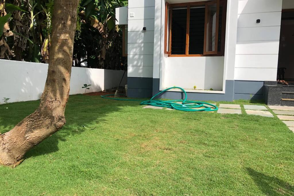 Beautiful Village House With All Facilities. Alappuzha Eksteriør bilde